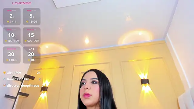 IVONNEREYES webcam