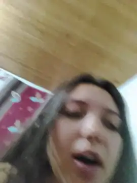 Bella_Karoline webcam
