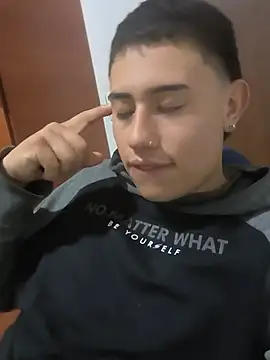 Thiagoo_Vega webcam