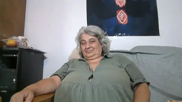 ExquisiteMature webcam