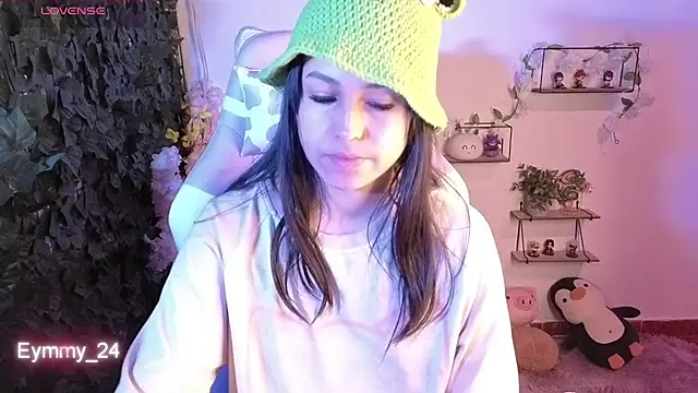 Eymmy_24 webcam