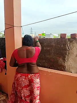 Desicouple1706 webcam