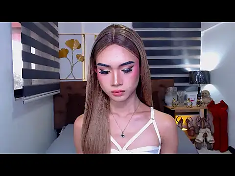 JuicyCockThea webcam