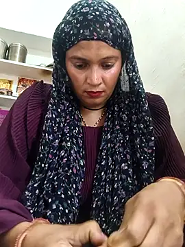 Mohni_love webcam