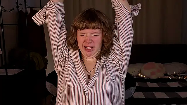 VioletDesiree webcam