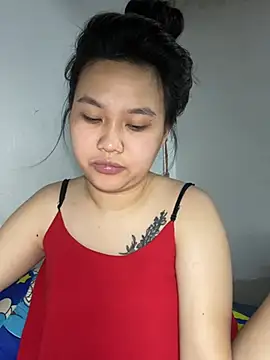 Almira6868 webcam