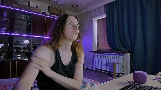 pa1e_pr1ncess live cam on StripChat