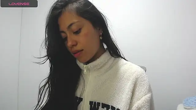 TIFFANNY_KER_M webcam