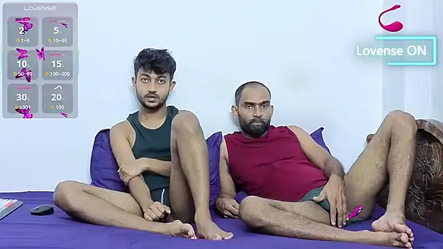 DesiDaddyandSon webcam