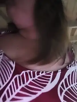 Sweetlorie_83 webcam