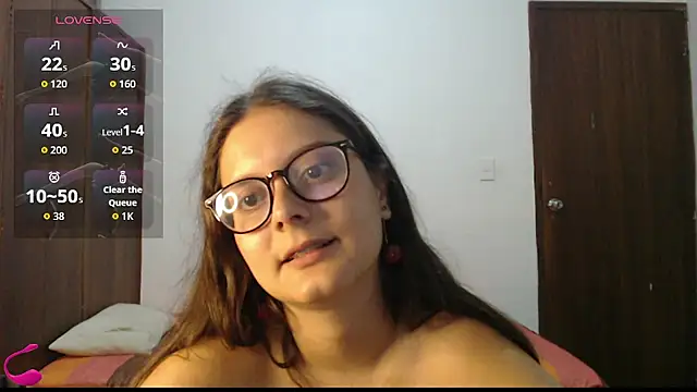 MadieeLorez webcam