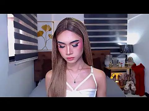 JuicyCockThea webcam