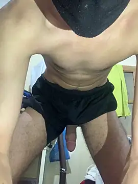Bouzeb_48 webcam