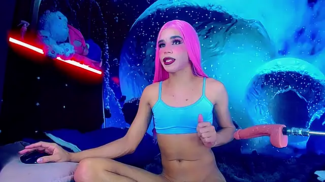 samirahot1 (T teen) - Naked girl