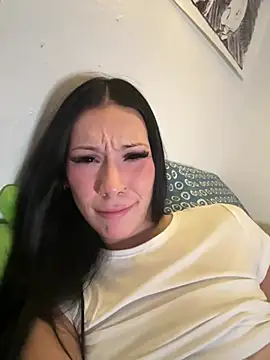 carmenbabyluv webcam