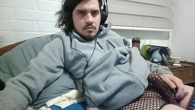 hung_weeb webcam