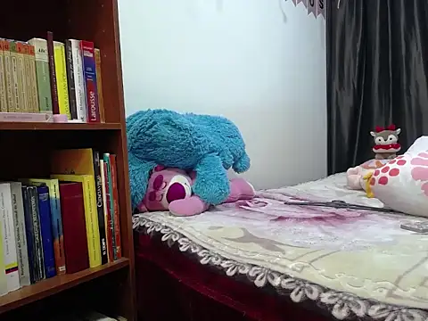 Kitty_Naugthy__