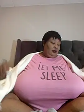 nancy111 webcam
