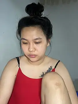 Almira6868 webcam