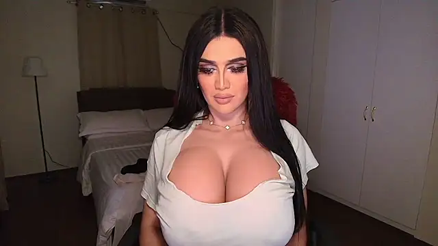 AnneHartx live cam on StripChat