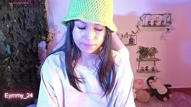 Eymmy_24 webcam