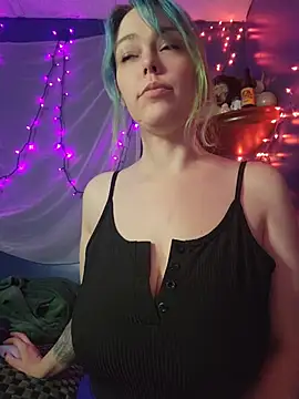 EverlyEster webcam