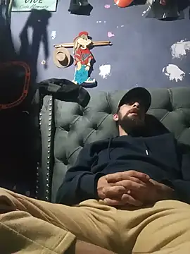 hairy_mannn webcam
