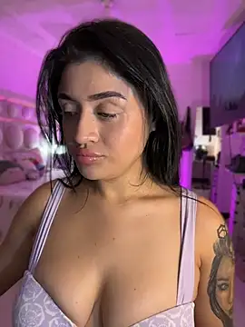 lucianaroy webcam