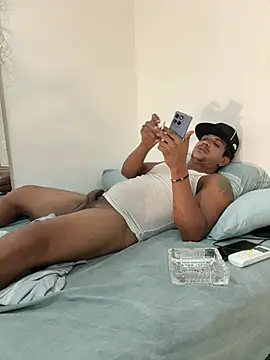 bigdick211292 webcam