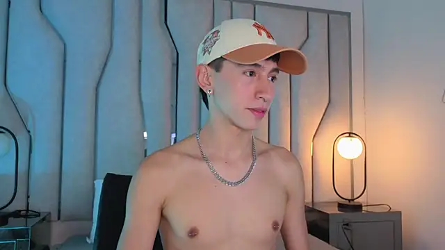 lian_cameron webcam