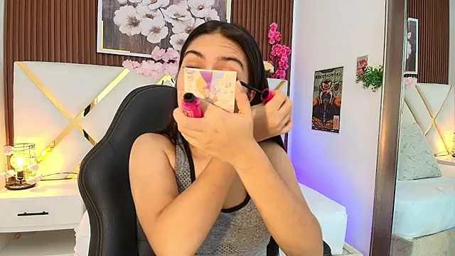 Emelie_Ch1 webcam