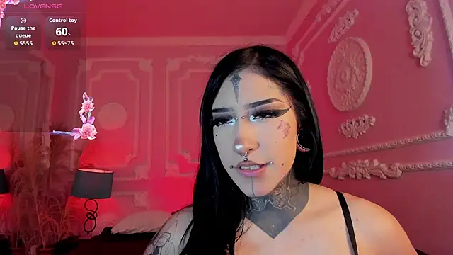 Kat_VonDe webcam