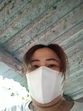 Lina_990 webcam