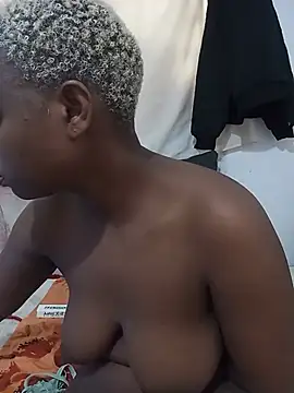 Azariaxxx webcam