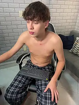 Nicola_hard webcam