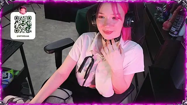 Maya_Viola webcam