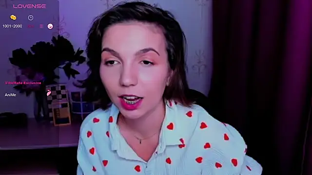 KindHazelHere_ webcam