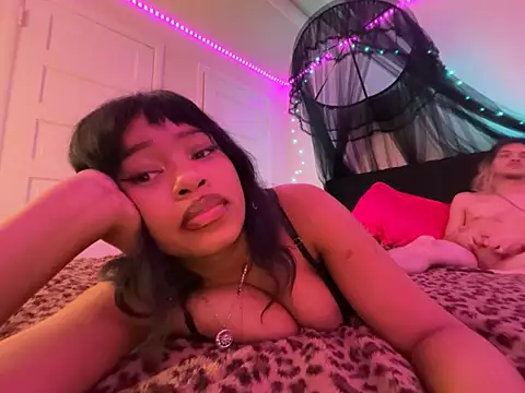 venusfairys - Venusfairys's free webcam - UK Sex Cams