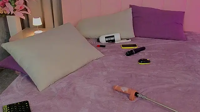 Ariana_Petite webcam