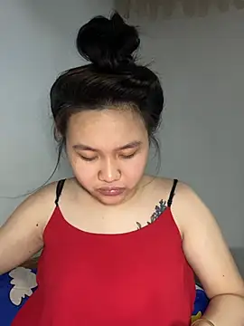 Almira6868 webcam