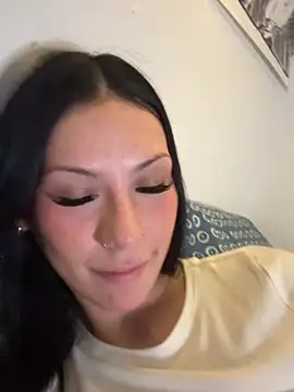 carmenbabyluv webcam