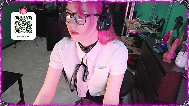 Maya_Viola webcam