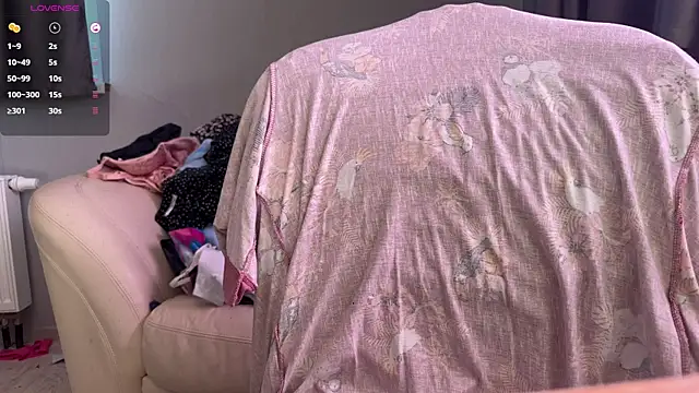 emily_is_here_ webcam