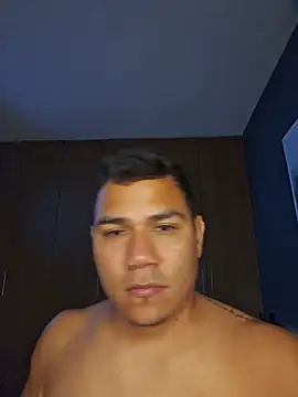 Alejandroxxxof webcam