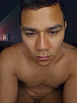 alejandroxxxof - Alejandroxxxof's free webcam - UK Sex Cams