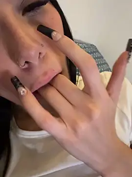 carmenbabyluv webcam