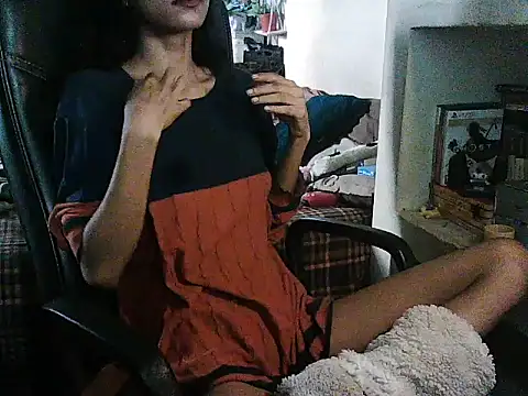 exude_diya webcam