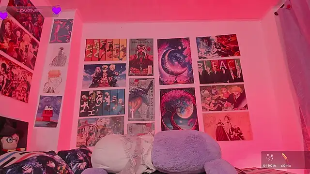 MissCurvyTop webcam