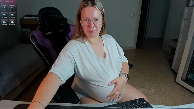 Pregnantariana webcam