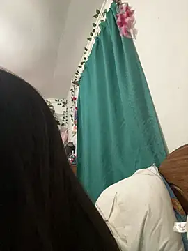 indiegirl666 webcam